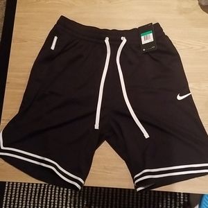 Nike DNA basketball shorts